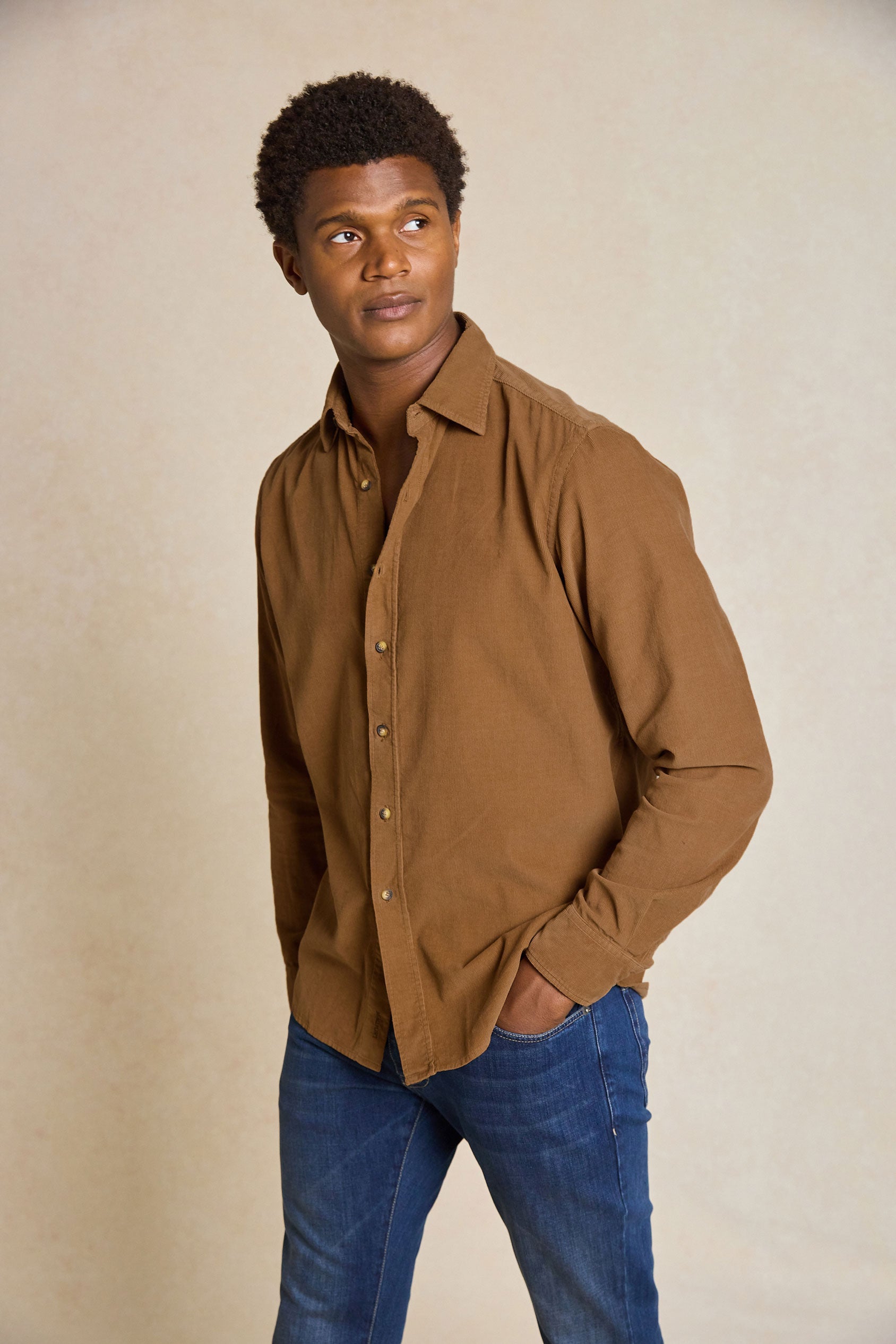 Enhance your wardrobe with the Wyck Acorn Shirt. Crafted from garment dyed cord and featuring a classic collar, this shirt offers a perfect mix of timeless yet modern style.