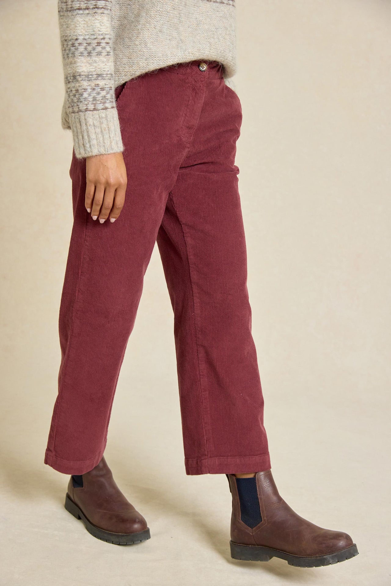 Embrace effortless style with the Chartham Plum Cord Trousers. Mid-rise with a cropped wide-leg shape and added stretch for ultimate comfort.