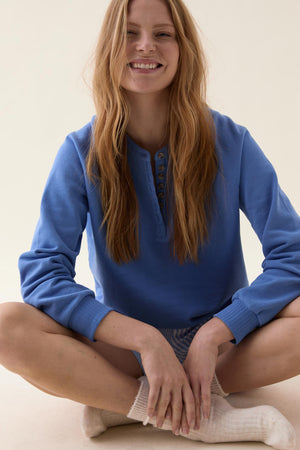 Hadlow Cornflower Henley Sweat