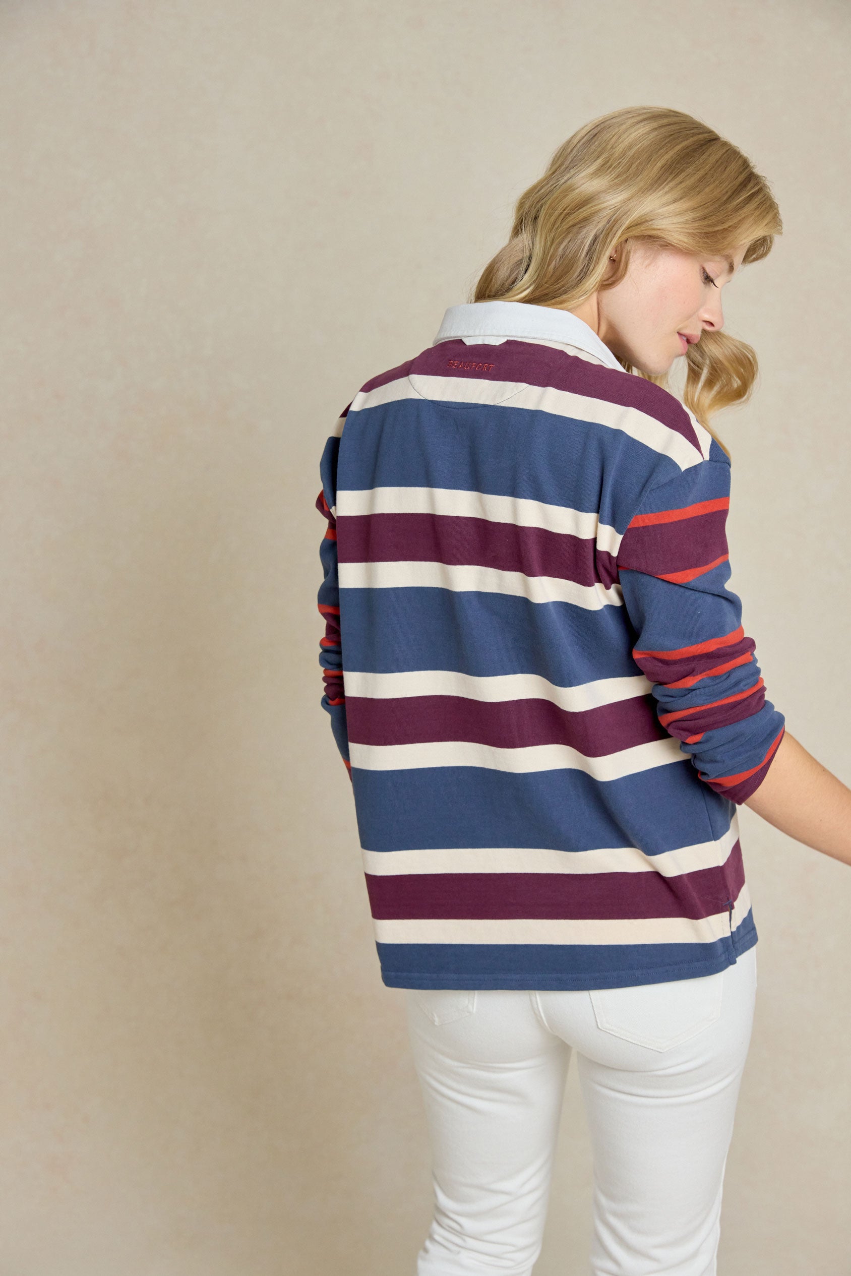 Step up your casual style with the Rivelin Multi Stripe Rugby. Crafted from soft, peached cotton fabric, this rugby is both comfortable, durable and effortlessly stylish.