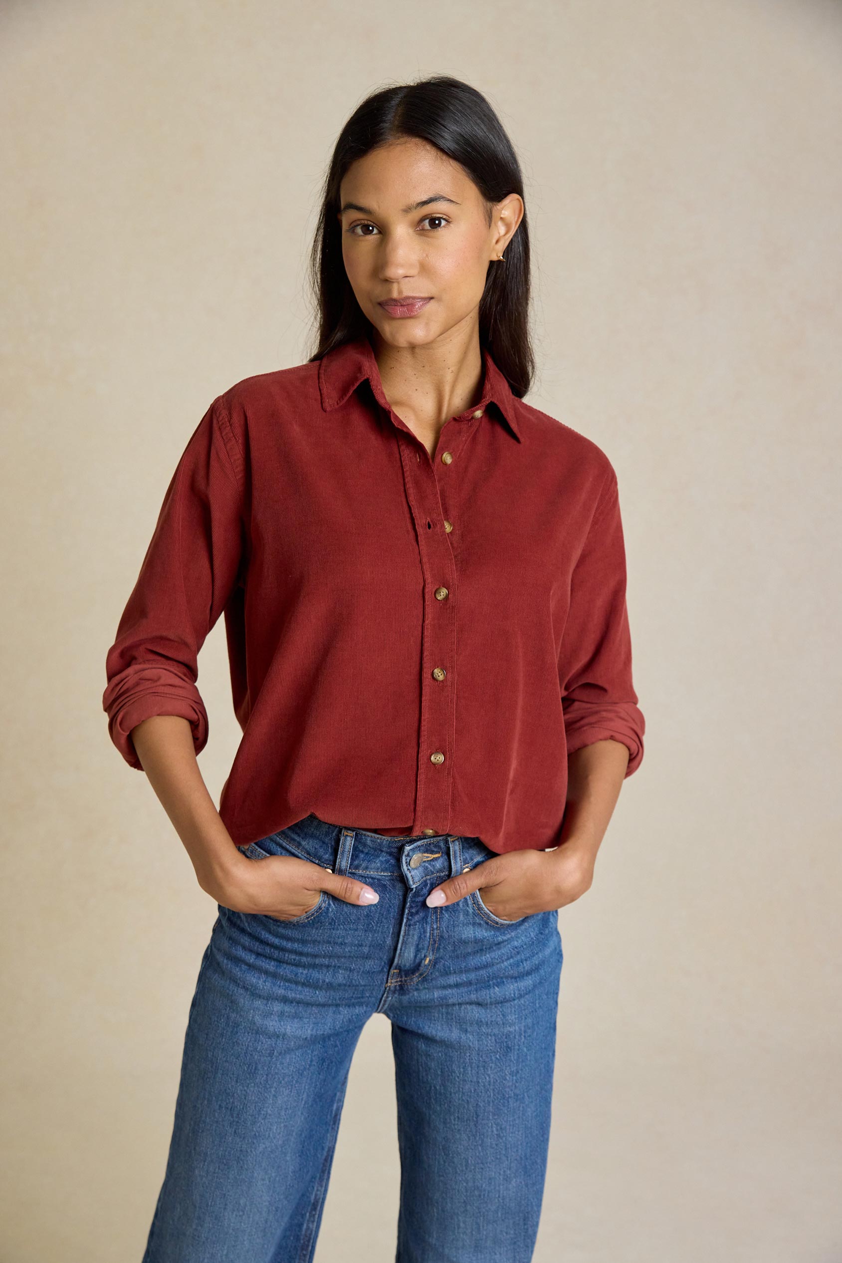 Discover the Stroud Rust Cord Shirt, garment-dyed for unique gentle fading and subtle color variations. This shirt offers a distinctive look with timeless appeal.